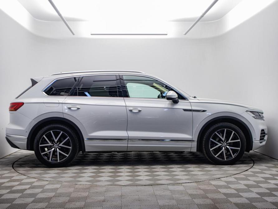 Volkswagen Touareg III Москва  - изображение 6