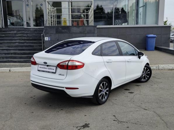 Ford Fiesta Mk6 Рестайлинг с пробегом 2015 года, цена 690 000 рублей, 149398 км, седан, Автокод Объявления