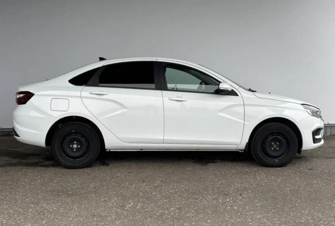 Lada (ВАЗ) Vesta I Рестайлинг (NG) с пробегом 2024 года, цена 1 265 000 рублей, 33251 км, седан, Автокод Объявления