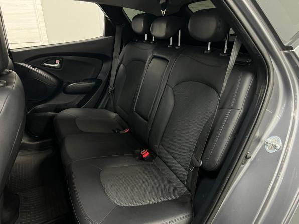 Hyundai ix35 I с пробегом 2012 года, цена 1 099 000 рублей, 237000 км, внедорожник, Автокод Объявления