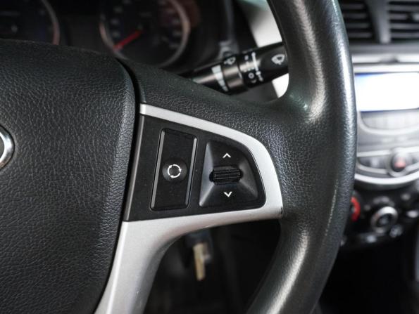 Hyundai Solaris I с пробегом 2012 года, цена 739 000 рублей, 109196 км, хэтчбек, Автокод Объявления