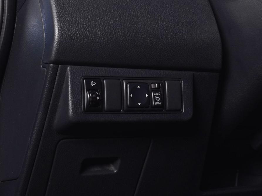 Nissan Tiida I Кемерово  - изображение 17