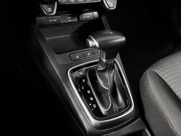 Kia Rio IV Рестайлинг с пробегом 2020 года, цена 1 595 000 рублей, 109667 км, седан, Автокод Объявления