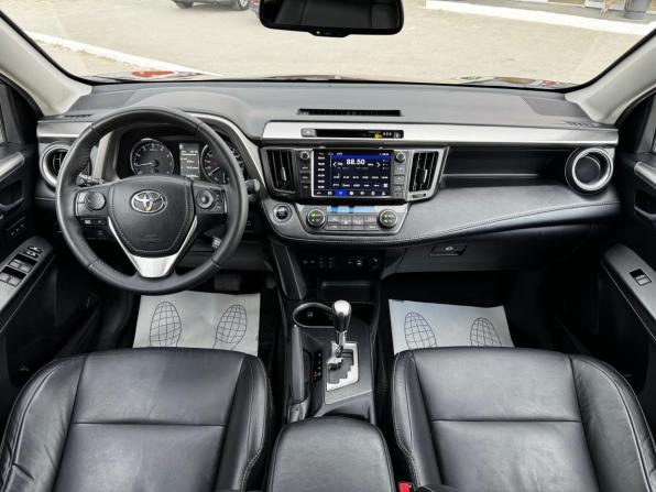 Toyota RAV4 IV (XA40) Рестайлинг с пробегом 2017 года, цена 2 570 000 рублей, 122000 км, внедорожник, Автокод Объявления