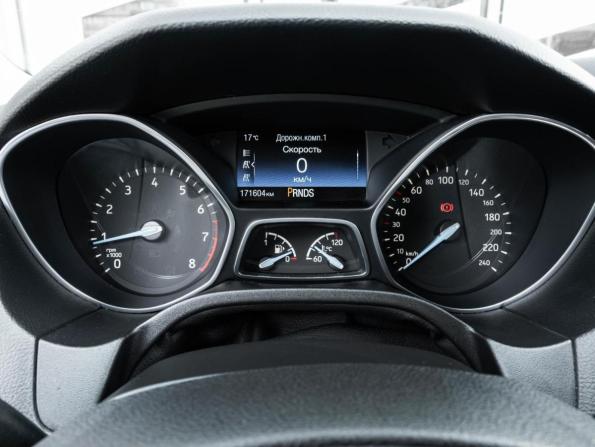 Ford Focus III Рестайлинг с пробегом 2018 года, цена 1 470 000 рублей, 171604 км, седан, Автокод Объявления