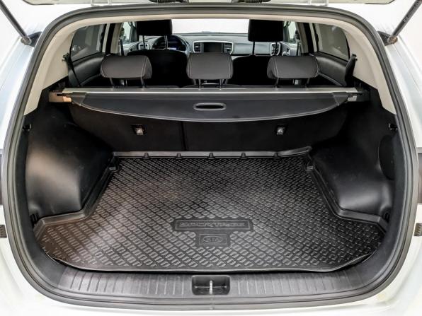 Kia Sportage IV Рестайлинг с пробегом 2020 года, цена 2 465 000 рублей, 93790 км, внедорожник, Автокод Объявления