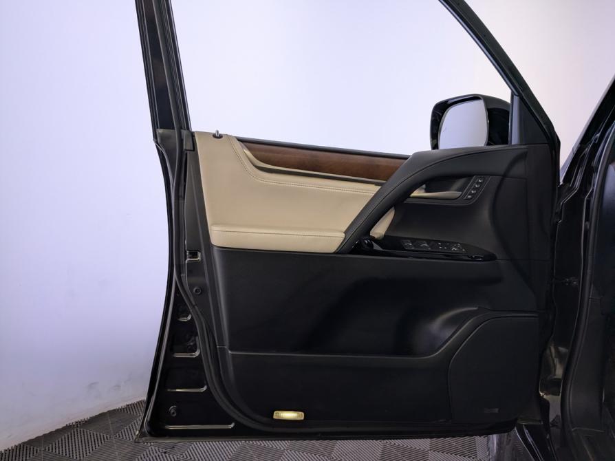 Lexus LX III Рестайлинг 2 Москва  - изображение 19