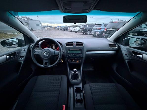 Volkswagen Golf VI с пробегом 2011 года, цена 555 000 рублей, 265350 км, хэтчбек, Автокод Объявления