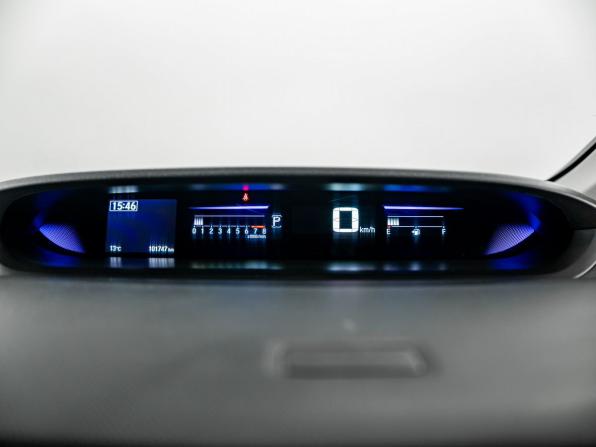Honda Stepwgn V Рестайлинг с пробегом 2018 года, цена 2 150 000 рублей, 101747 км, минивэн, Автокод Объявления
