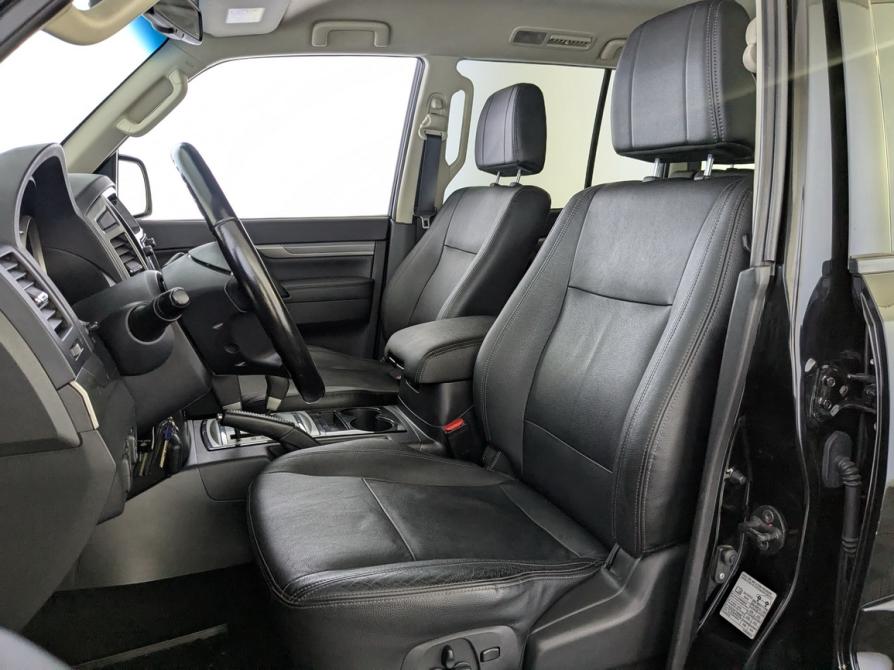 Mitsubishi Pajero IV Рестайлинг 2 Москва  - изображение 20