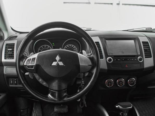 Mitsubishi Outlander II Рестайлинг с пробегом 2011 года, цена 1 240 000 рублей, 187037 км, внедорожник, Автокод Объявления