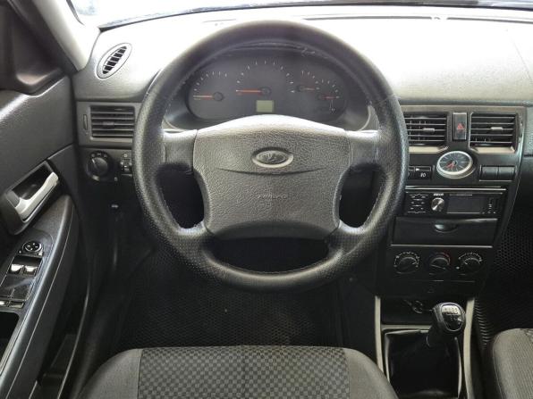 Lada (ВАЗ) Priora I с пробегом 2012 года, цена 199 000 рублей, 257438 км, хэтчбек, Автокод Объявления