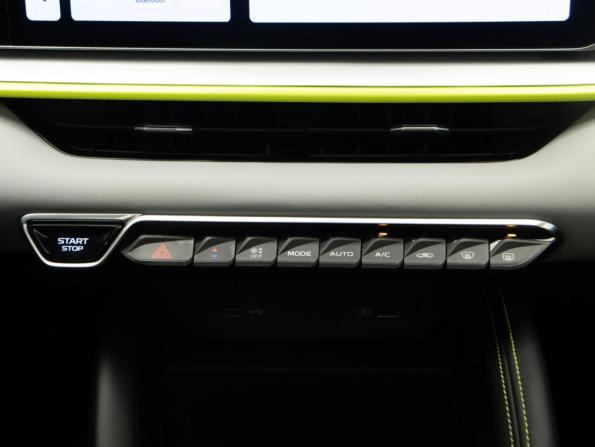 Geely Coolray I Рестайлинг с пробегом 2023 года, цена 2 250 000 рублей, 23500 км, внедорожник, Автокод Объявления