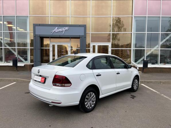 Volkswagen Polo V Рестайлинг с пробегом 2018 года, цена 1 175 000 рублей, 80000 км, седан, Автокод Объявления