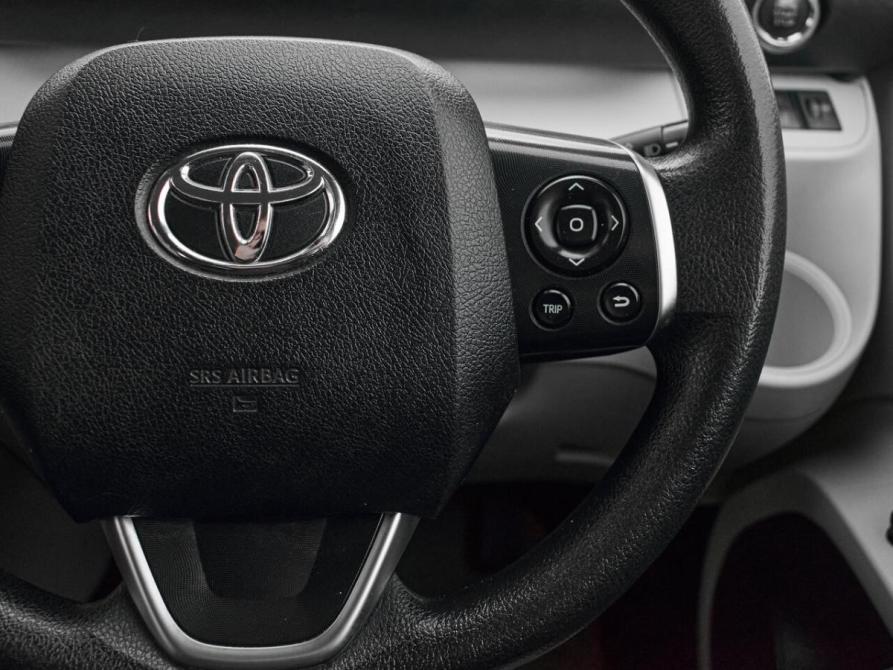 Toyota Sienta II Екатеринбург  - изображение 14