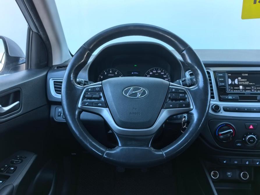 Hyundai Solaris II Санкт-Петербург  - изображение 11