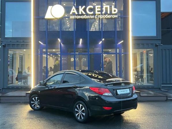 Hyundai Solaris I с пробегом 2014 года, цена 615 000 рублей, 214000 км, седан, Автокод Объявления