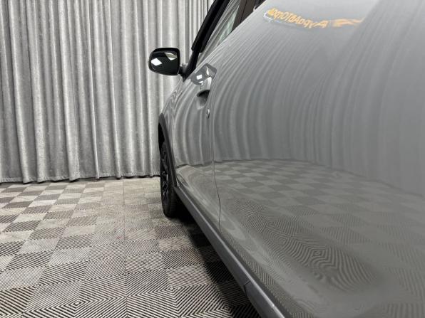 Renault Sandero II Рестайлинг с пробегом 2022 года, цена 1 590 000 рублей, 18632 км, хэтчбек, Автокод Объявления