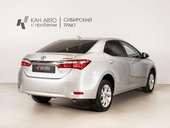 Toyota Corolla XI (E160 E170 E180) Рестайлинг 1 с пробегом 2018 года, цена 1 643 200 рублей, 105250 км, седан, Автокод Объявления