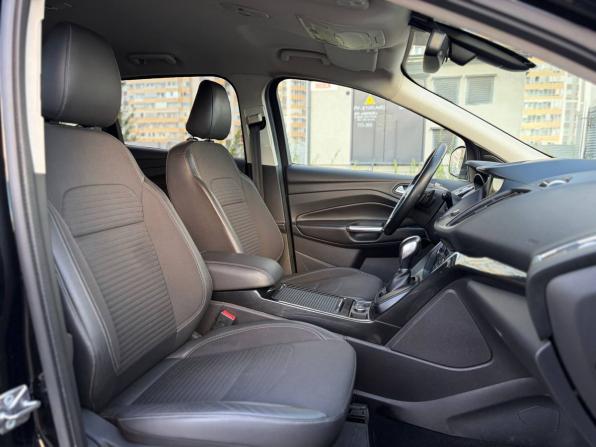 Ford Kuga II Рестайлинг с пробегом 2018 года, цена 1 485 000 рублей, 133000 км, внедорожник, Автокод Объявления