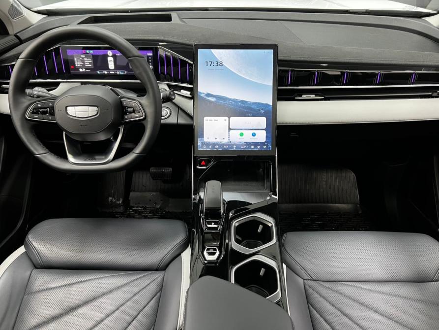 Geely Atlas II Казань  - изображение 16