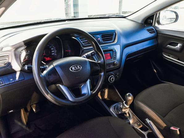 Kia Rio III с пробегом 2013 года, цена 695 000 рублей, 272000 км, седан, Автокод Объявления