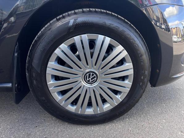 Volkswagen Polo V с пробегом 2015 года, цена 1 099 000 рублей, 70836 км, седан, Автокод Объявления