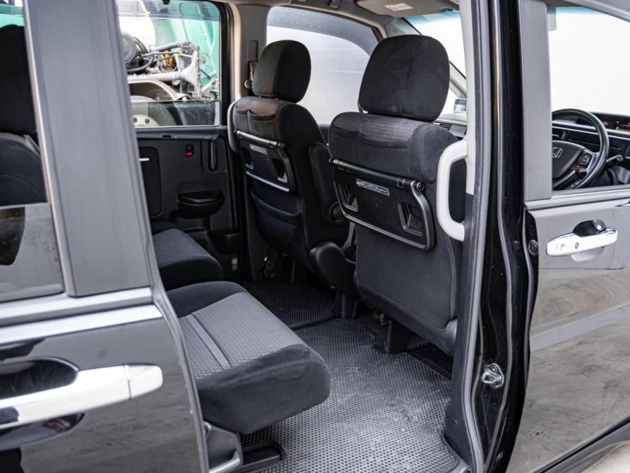 Honda Stepwgn V Краснодар  - изображение 13