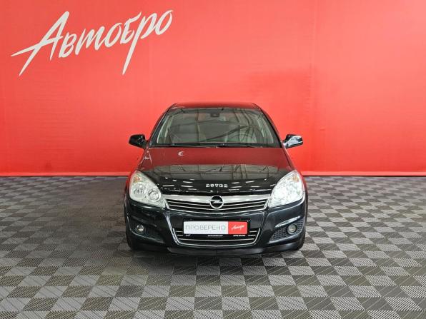 Opel Astra H Рестайлинг с пробегом 2012 года, цена 700 000 рублей, 96916 км, седан, Автокод Объявления