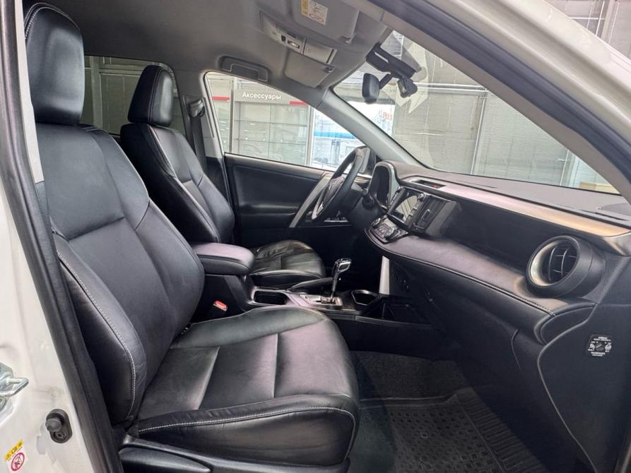 Toyota RAV4 IV (XA40) Рестайлинг Москва  - изображение 15