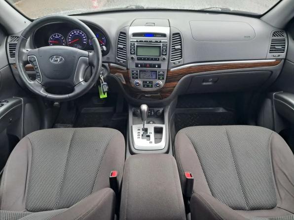 Hyundai Santa Fe II Рестайлинг с пробегом 2010 года, цена 950 000 рублей, 261354 км, внедорожник, Автокод Объявления