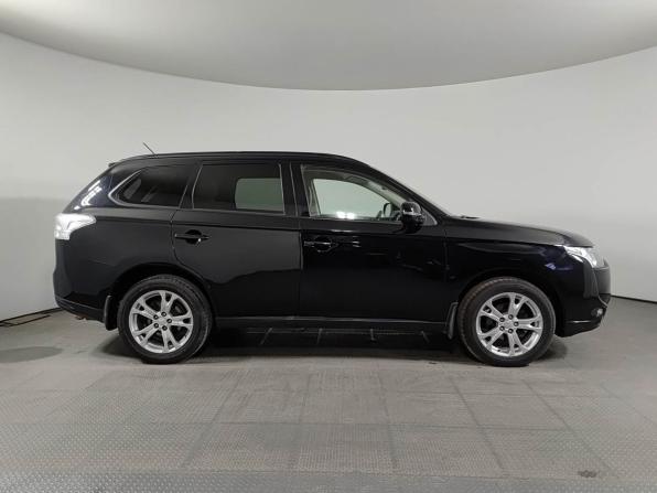 Mitsubishi Outlander III с пробегом 2014 года, цена 1 350 000 рублей, 106582 км, внедорожник, Автокод Объявления