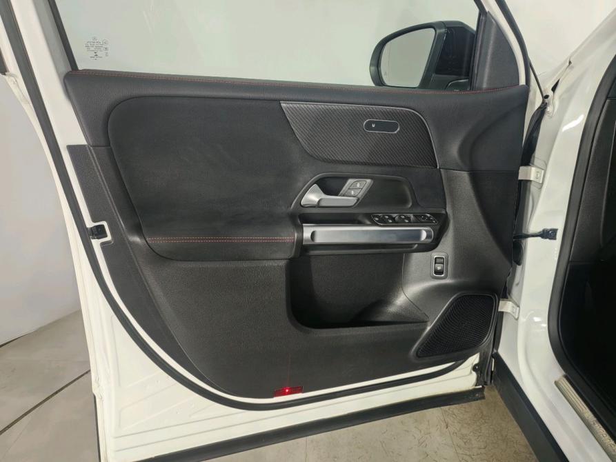 Mercedes-Benz GLB I (X247) Санкт-Петербург  - изображение 12