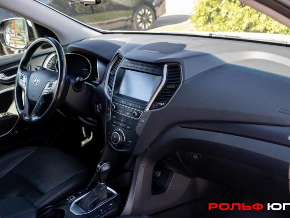 Hyundai Santa Fe III Рестайлинг с пробегом 2017 года, цена 1 988 000 рублей, 137980 км, внедорожник, Автокод Объявления