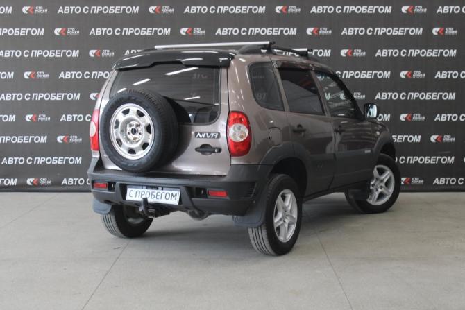 Chevrolet Niva I Рестайлинг с пробегом 2013 года, цена 438 000 рублей, 144000 км, внедорожник, Автокод Объявления