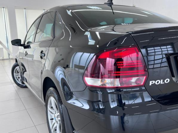 Volkswagen Polo V Рестайлинг с пробегом 2019 года, цена 1 630 000 рублей, 57888 км, седан, Автокод Объявления