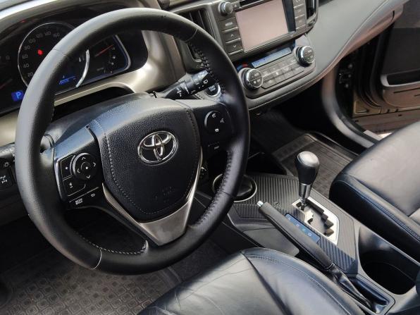 Toyota RAV4 IV (XA40) с пробегом 2012 года, цена 2 150 000 рублей, 156508 км, внедорожник, Автокод Объявления