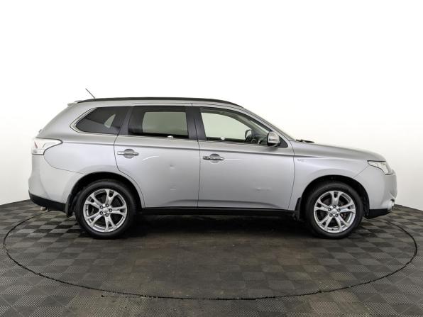 Mitsubishi Outlander III с пробегом 2014 года, цена 2 400 000 рублей, 43000 км, внедорожник, Автокод Объявления