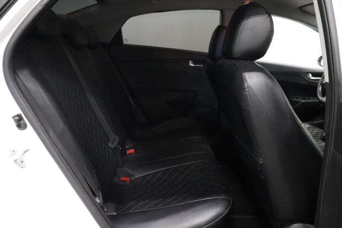 Hyundai Solaris II Рестайлинг с пробегом 2021 года, цена 1 654 000 рублей, 53118 км, седан, Автокод Объявления