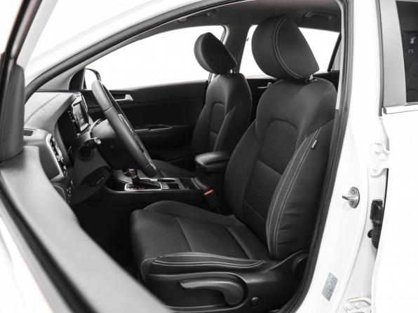 Kia Sportage IV с пробегом 2017 года, цена 2 099 000 рублей, 66946 км, внедорожник, Автокод Объявления