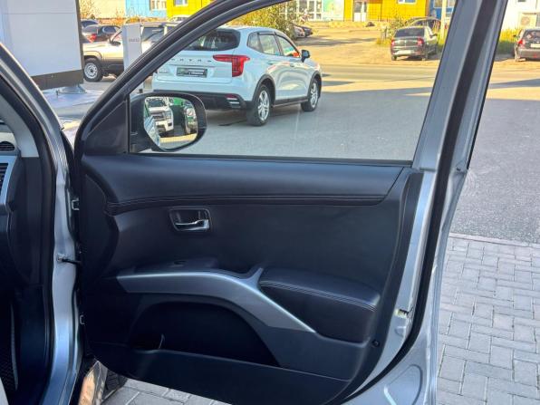 Mitsubishi Outlander II Рестайлинг с пробегом 2011 года, цена 1 175 000 рублей, 218584 км, внедорожник, Автокод Объявления