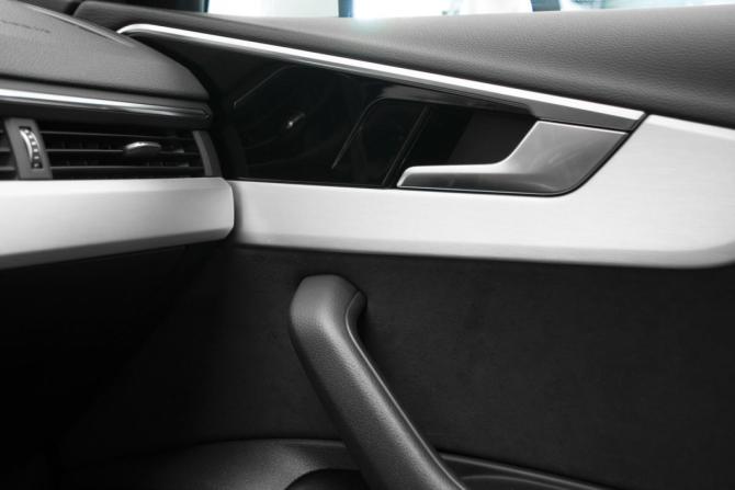 Audi A4 V (B9) Рестайлинг с пробегом 2021 года, цена 3 997 000 рублей, 71446 км, седан, Автокод Объявления