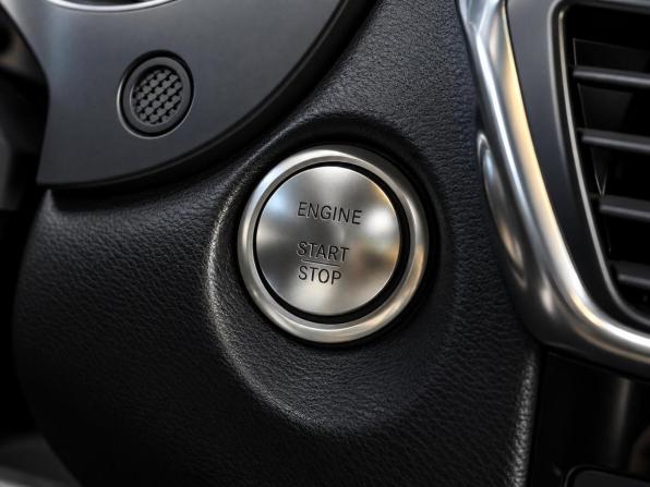 Infiniti Q30 с пробегом 2017 года, цена 3 199 000 рублей, 37126 км, хэтчбек, Автокод Объявления
