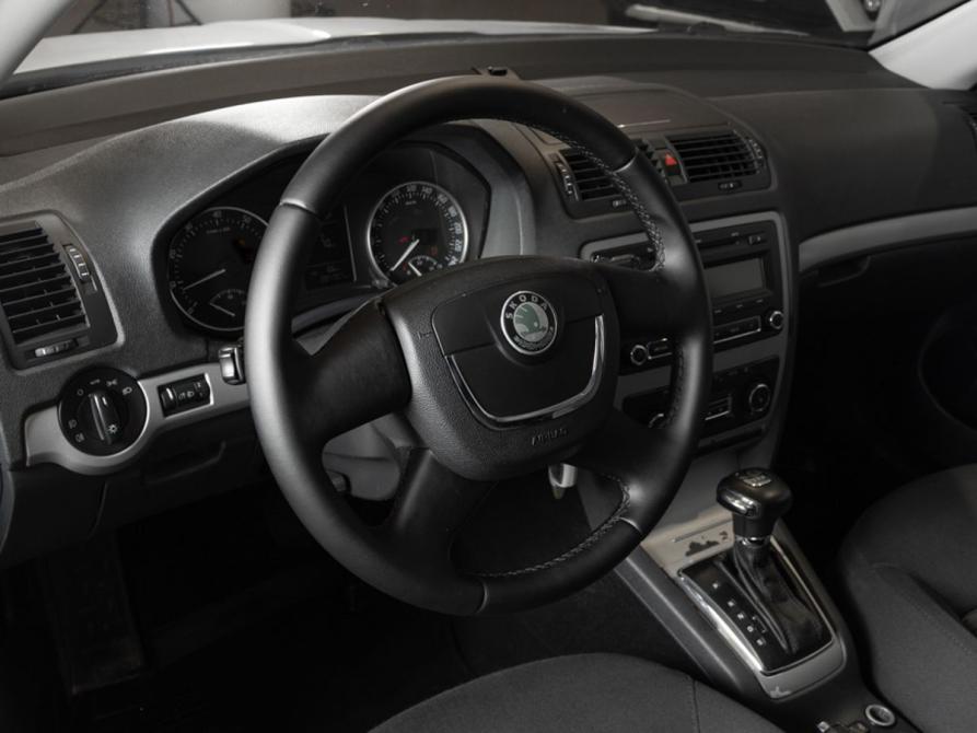 Skoda Octavia II (A5) Рестайлинг Казань  - изображение 5