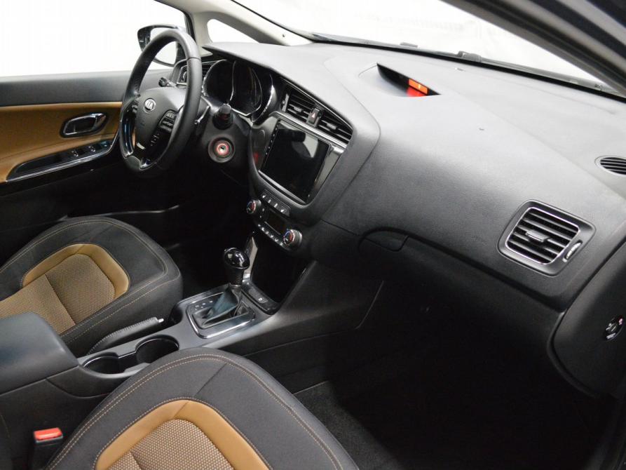 Kia Ceed II Рестайлинг Санкт-Петербург  - изображение 12