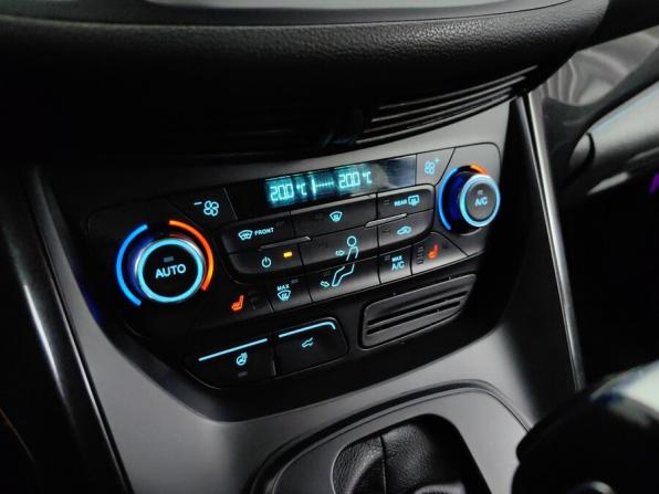 Ford Kuga II Рестайлинг с пробегом 2019 года, цена 1 448 000 рублей, 183677 км, внедорожник, Автокод Объявления