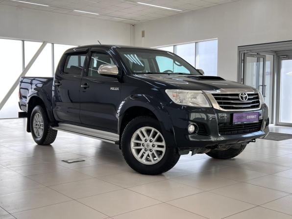 Toyota Hilux VII Рестайлинг с пробегом 2015 года, цена 2 450 000 рублей, 229823 км, пикап, Автокод Объявления