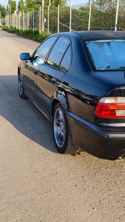 BMW 5 серии IV (E39) Рестайлинг с пробегом 2002 года, цена 869 990 рублей, 311002 км, седан, Автокод Объявления