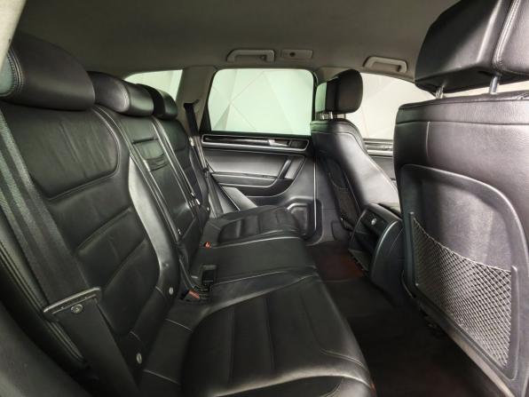 Volkswagen Touareg II с пробегом 2012 года, цена 1 595 000 рублей, 275788 км, внедорожник, Автокод Объявления
