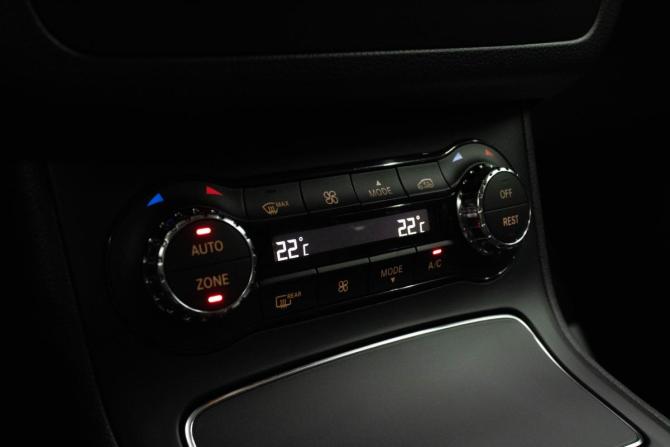 Mercedes-Benz B-Класс II (W246) Рестайлинг с пробегом 2016 года, цена 1 349 000 рублей, 115940 км, хэтчбек, Автокод Объявления